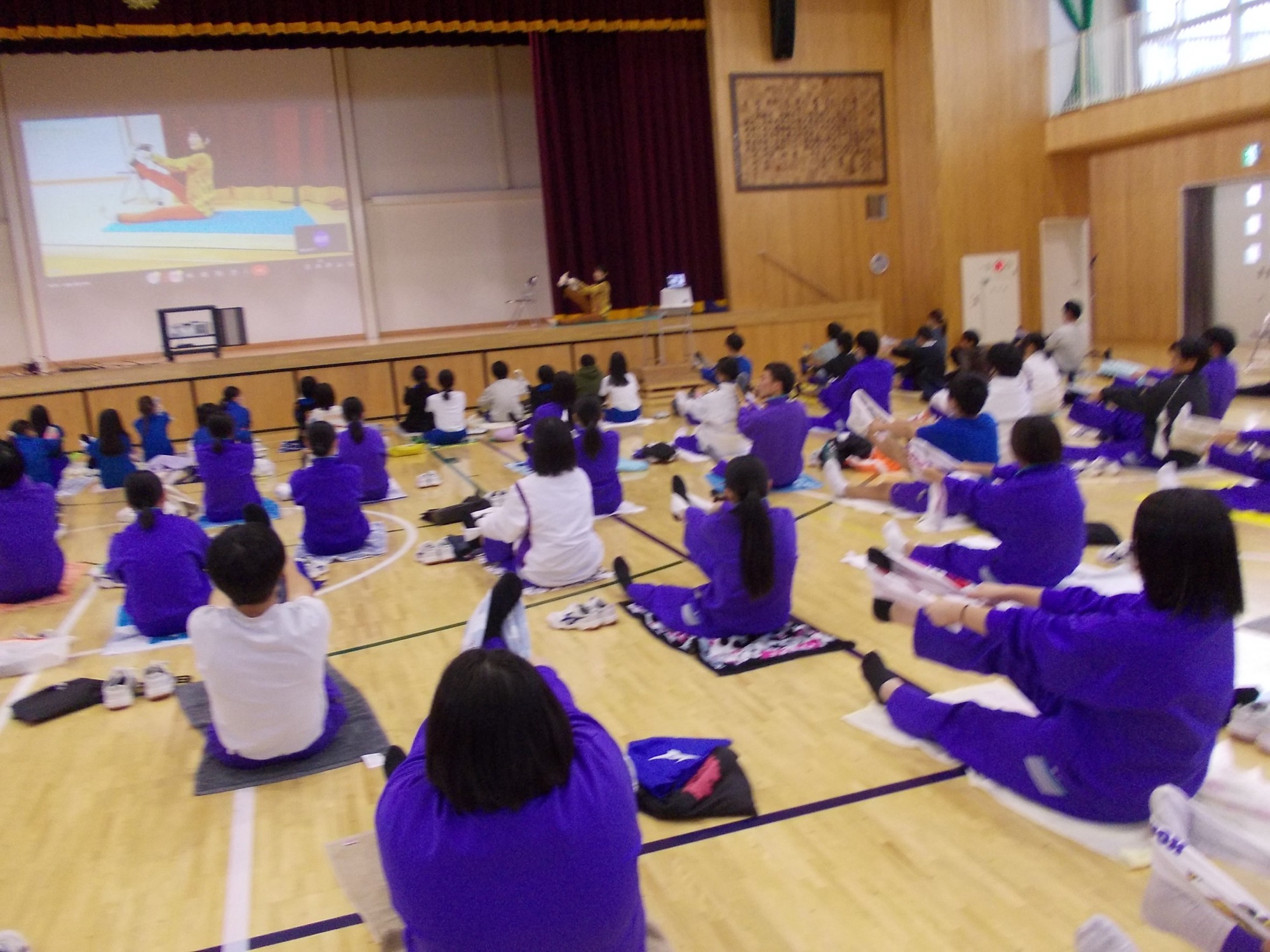 栃木県那須塩原市立黒磯小中学校合同,ヨガ教室,